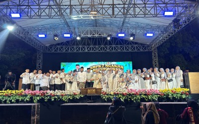 SMPN 7 Nganjuk Bersholawat: Tingkatkan Karakter dan Kecerdasan Hati Siswa di Usia Ke-32