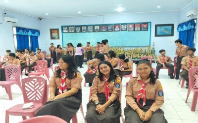 Siswa Kristen SMPN 7 Nganjuk Mengikuti Pondok Iman di Bulan Ramadan